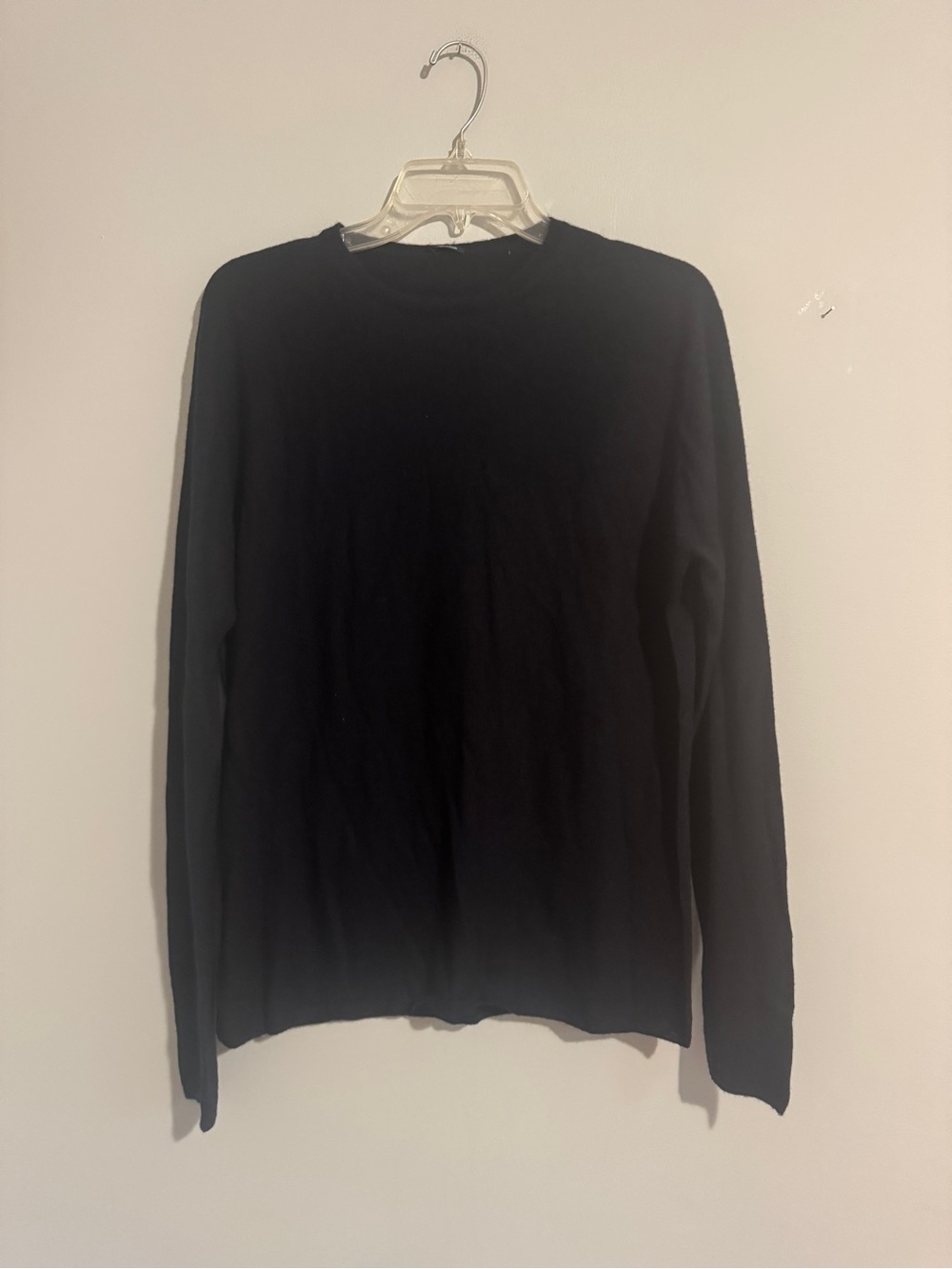 APUNTOB Classic Black Long Sleeve Crewneck Cashmere Silk Sweater- Large